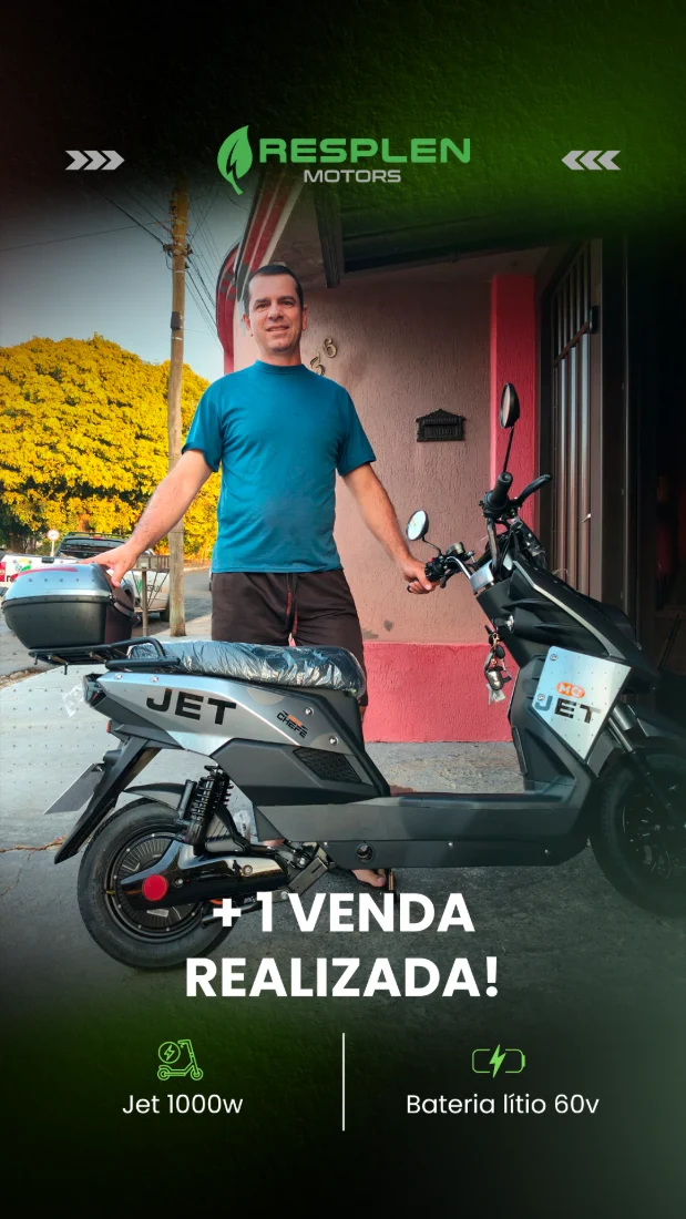 Cliente recebendo a scooter X12 1000W